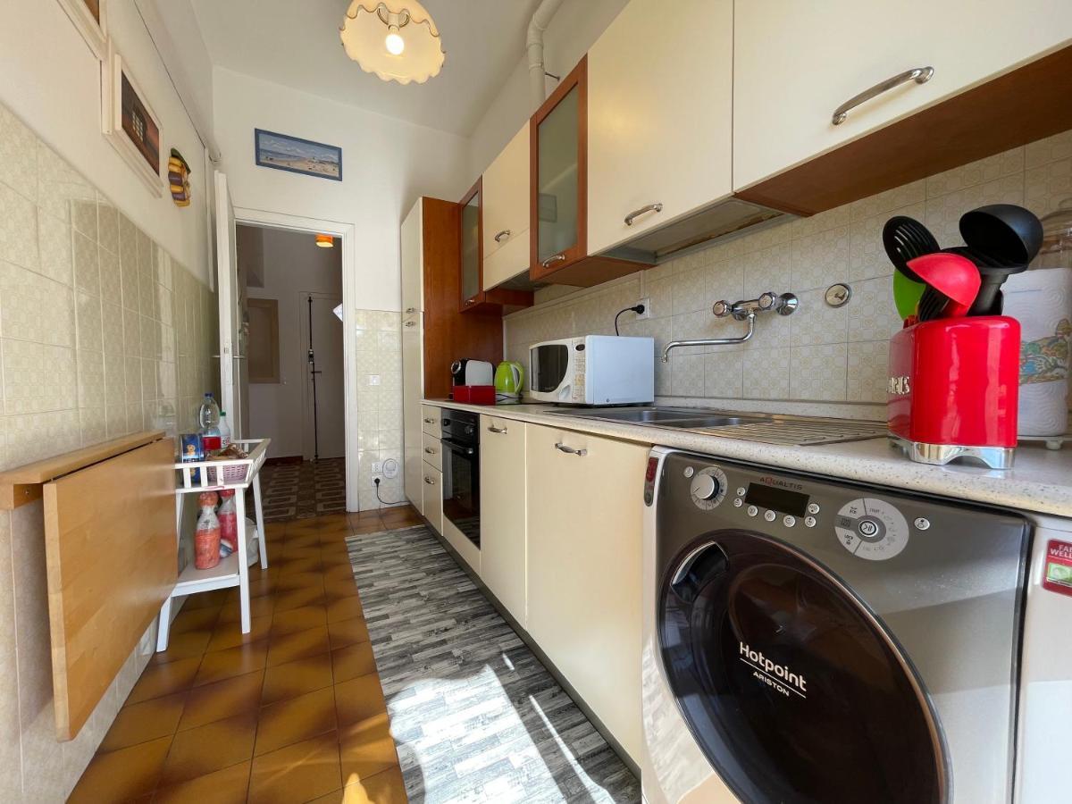 Le Palme 98 "Casa Vacanze" Lido di Camaiore Exteriör bild