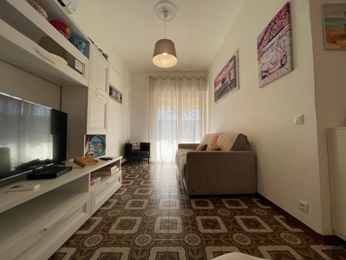 Le Palme 98 "Casa Vacanze" Lido di Camaiore Exteriör bild