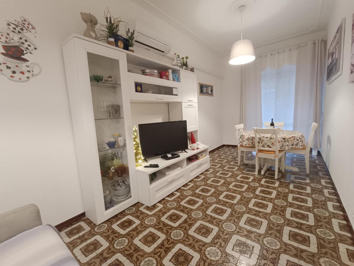 Le Palme 98 "Casa Vacanze" Lido di Camaiore Exteriör bild