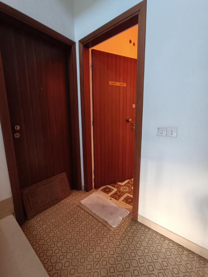 Le Palme 98 "Casa Vacanze" Lido di Camaiore Exteriör bild