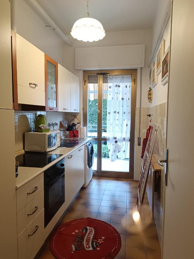 Le Palme 98 "Casa Vacanze" Lido di Camaiore Exteriör bild
